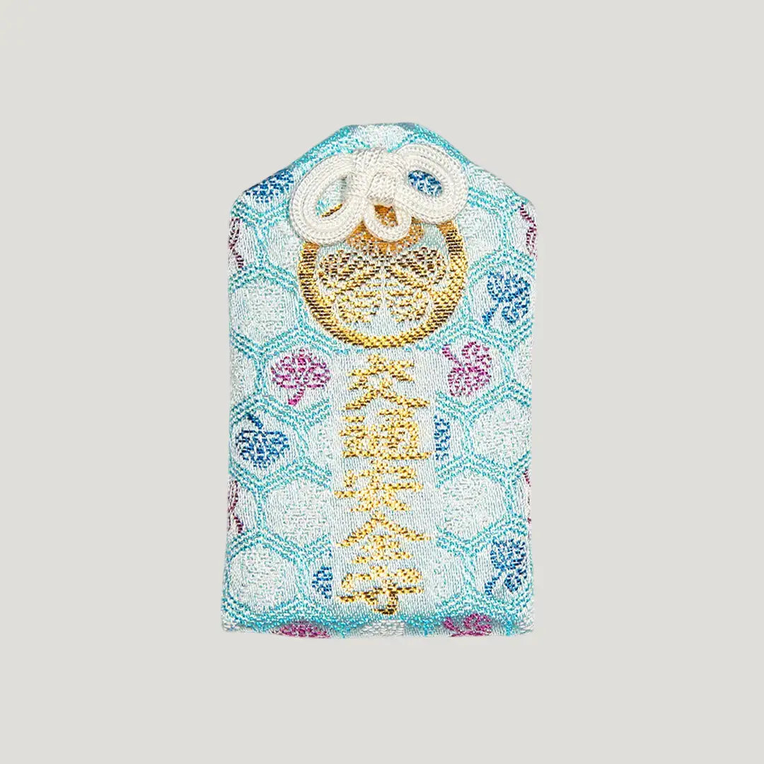 Front of 交通安全御守 (Safe Travel Omamori) from Zojoji Temple – charm for protection during driving, commuting, and long-distance travel